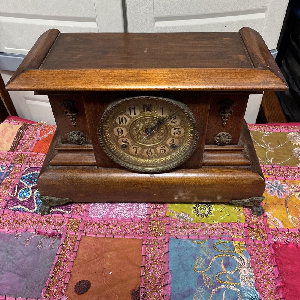 Antique Gilbert 8 Day Mantle Clock 11x16x7 - Works but Needs Some Repair